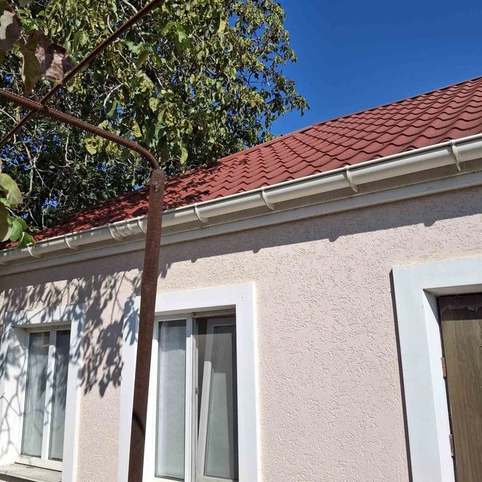 Продается Дом Варваровка (раен турбазы) ремонт гараж.Участок