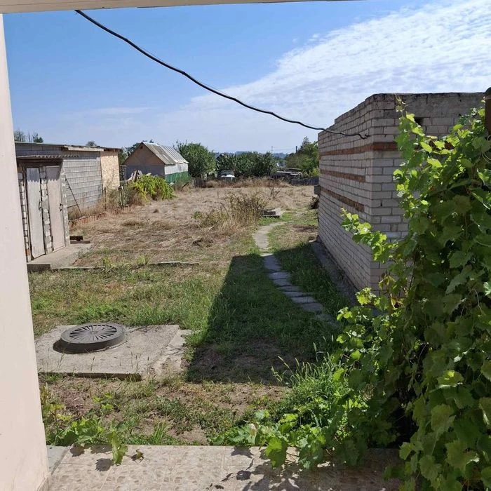 Продается Дом Варваровка (раен турбазы) ремонт гараж.Участок