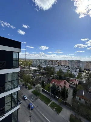 Продається 2-кімнатна квартира в новому будинку на Поділлі,
