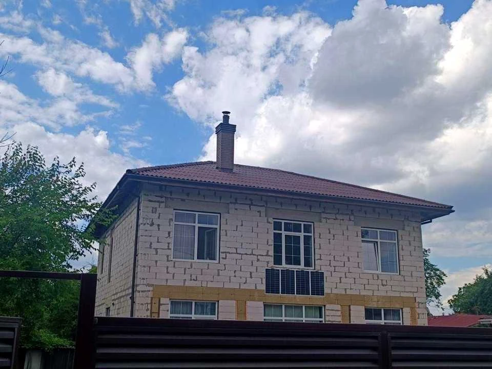 Будинок. Київ, 125-та Садова вул.