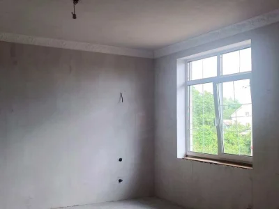 Будинок. Київ, 125-та Садова вул.