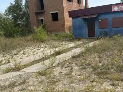Земельна ділянка з Мафом в Ліску