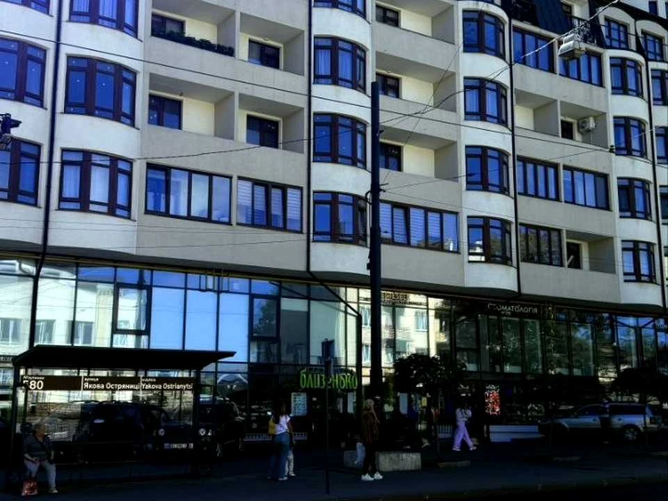 Квартира. Львів, Богдана Хмельницького вул.