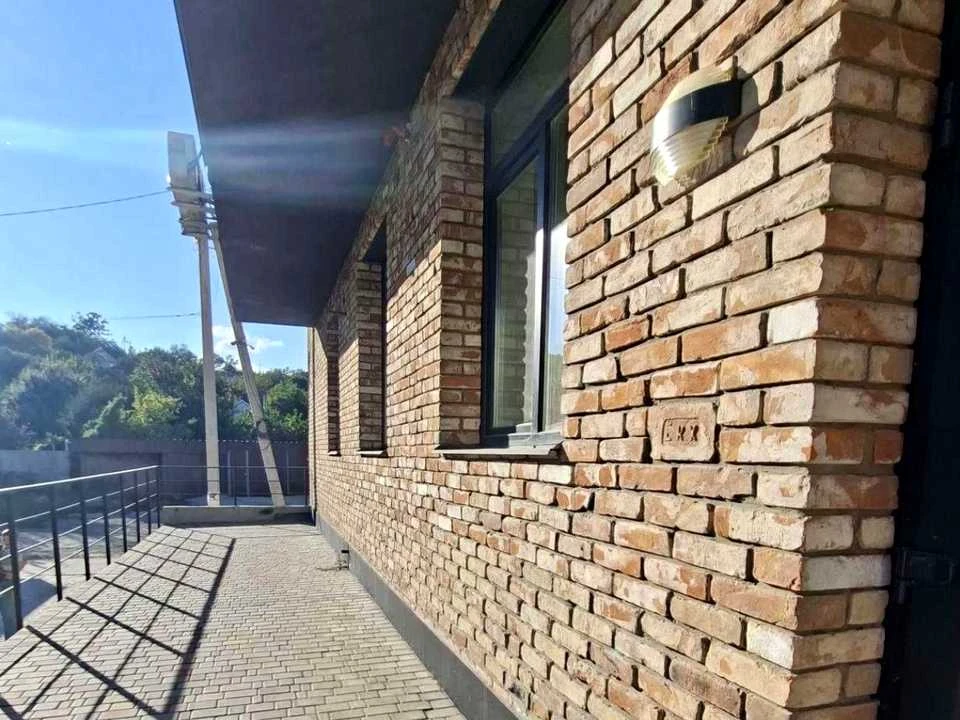 Квартира. Дніпро, Землеробський пров.