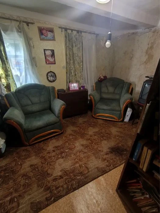Продаж частина дома