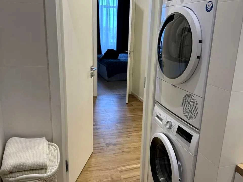 Квартира. Київ, Юнацька вул.