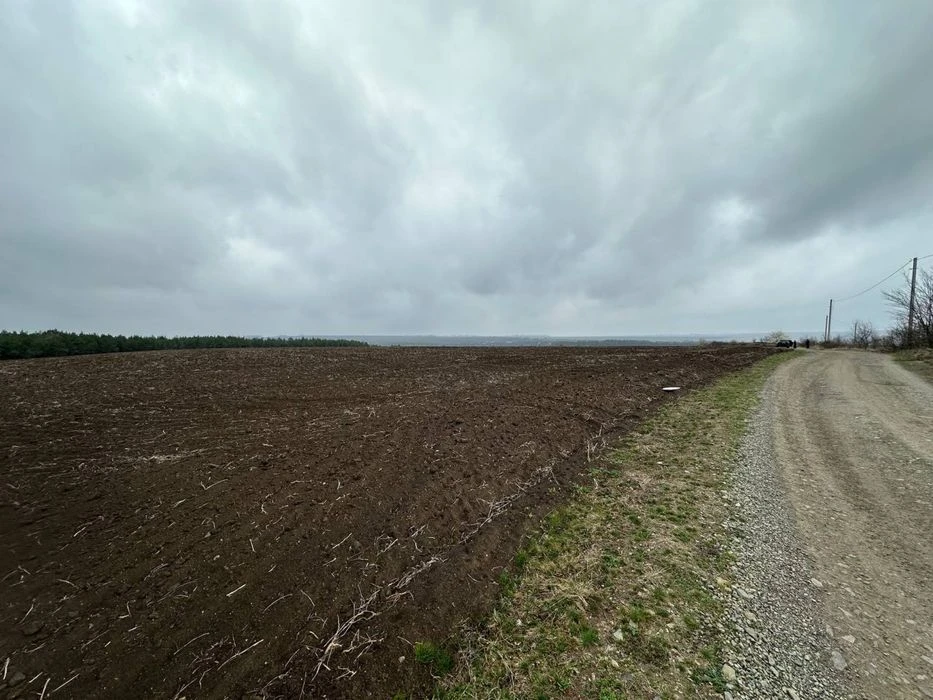 Продаж 2 га земельноі ділянки