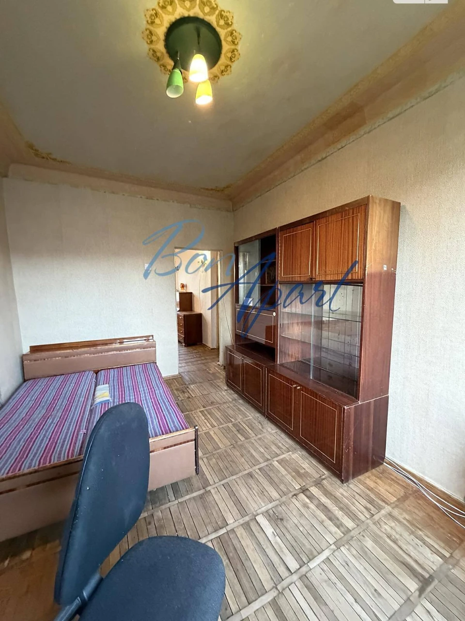 Продаж Квартира Першотравневий Масив