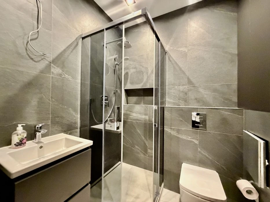 Продажа трехкомнатной  квартииры ЖК-4 Сезона. Проспект Леси