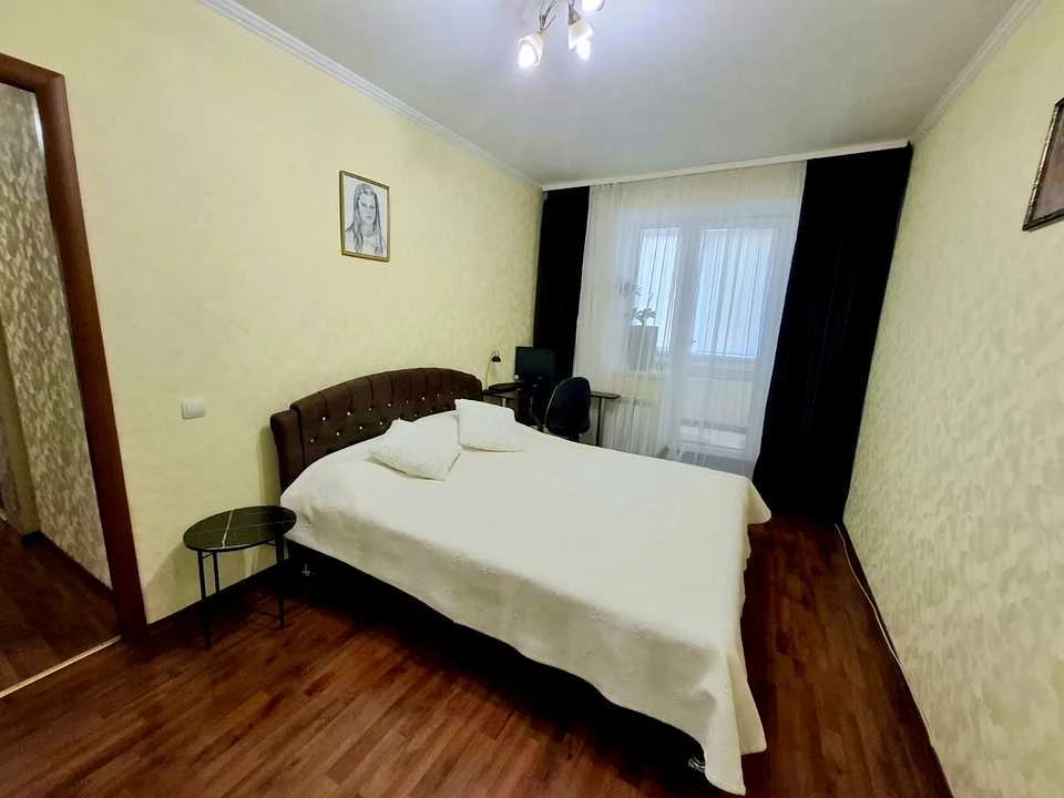 Квартира. Дніпро, Семафорна вул.