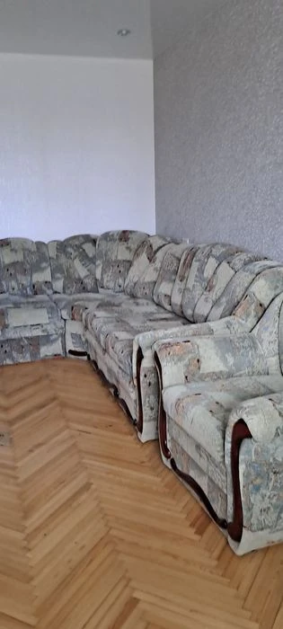 For sale 3-room apartment in Saltovka, Sobornosti Ukrainy Street 279