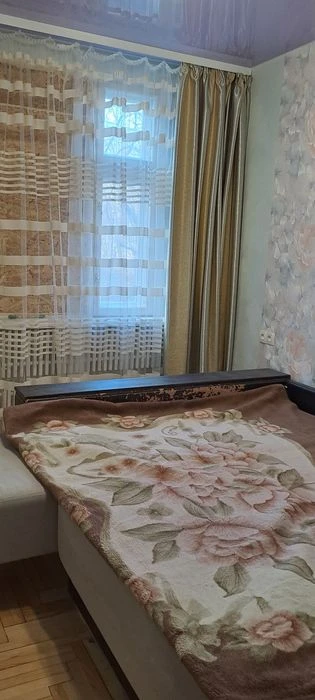 For sale 3-room apartment in Saltovka, Sobornosti Ukrainy Street 279