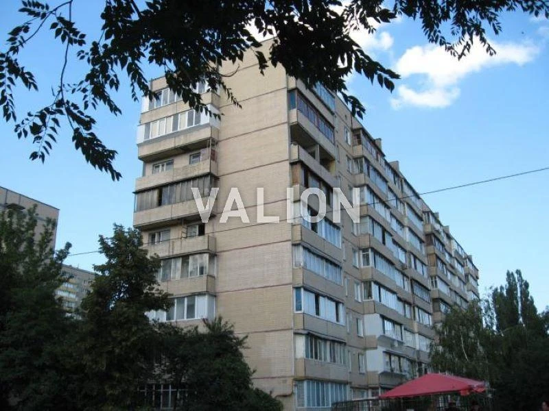 Продаж 2-к квартири вул. Якуба Коласа 23