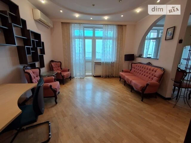 Довготривала оренда 1к квартири на вул. Святослава Хороброго