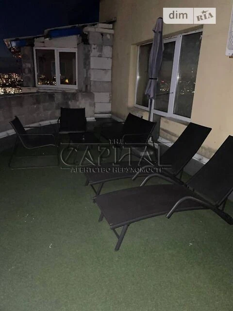 Довготривала оренда 2к квартири на вул. Харківське шосе 19 •
