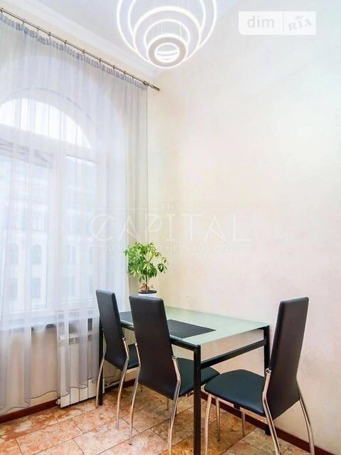 For sale 2-room apartment 68 sq. m. on Saksaganskoho St. 43 • ID 3