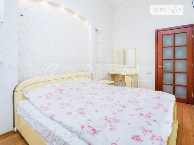 For sale 2-room apartment 68 sq. m. on Saksaganskoho St. 43 • ID 3
