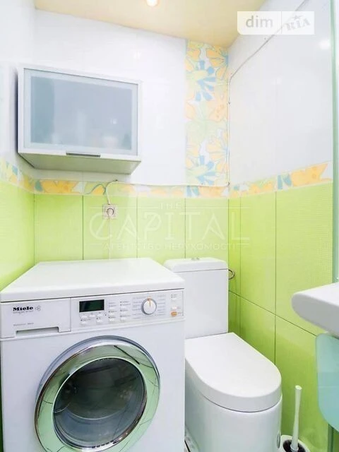 For sale 2-room apartment 68 sq. m. on Saksaganskoho St. 43 • ID 3
