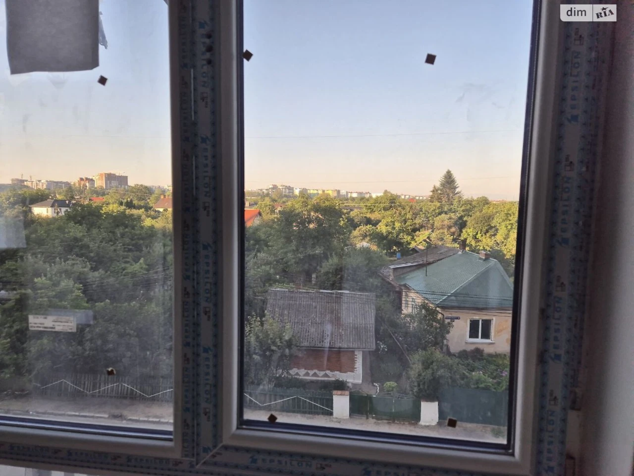 Продаж Квартира Набережна