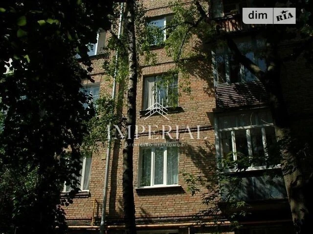 Довготривала оренда 2к квартири на вул. Академика Філатова 3