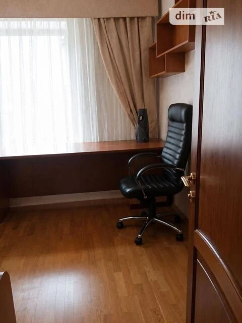 Sale of 3-room apartment 97.8 sq. m on Dragomanova Street 1K • ID 34