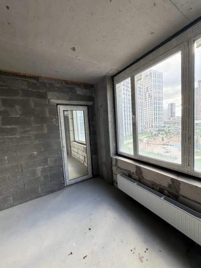 Продаж 1-кімнатної квартири 47.4 м², Європейська пл., Союза,