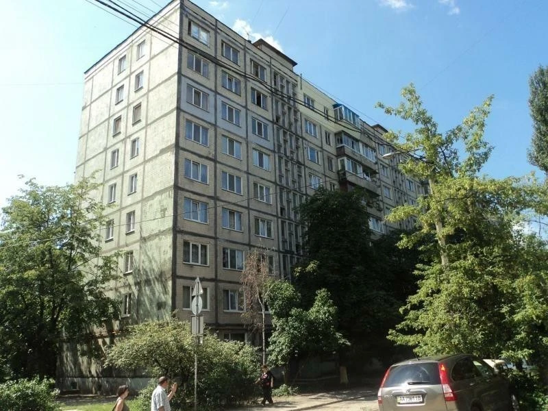 Продаж 2-кімнатної квартири 45.2 м², Леся Курбаса просп., 12