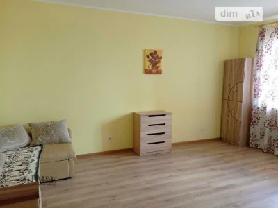 Довготривала оренда 2к квартири на вул. Ованеса Туманяна 15А