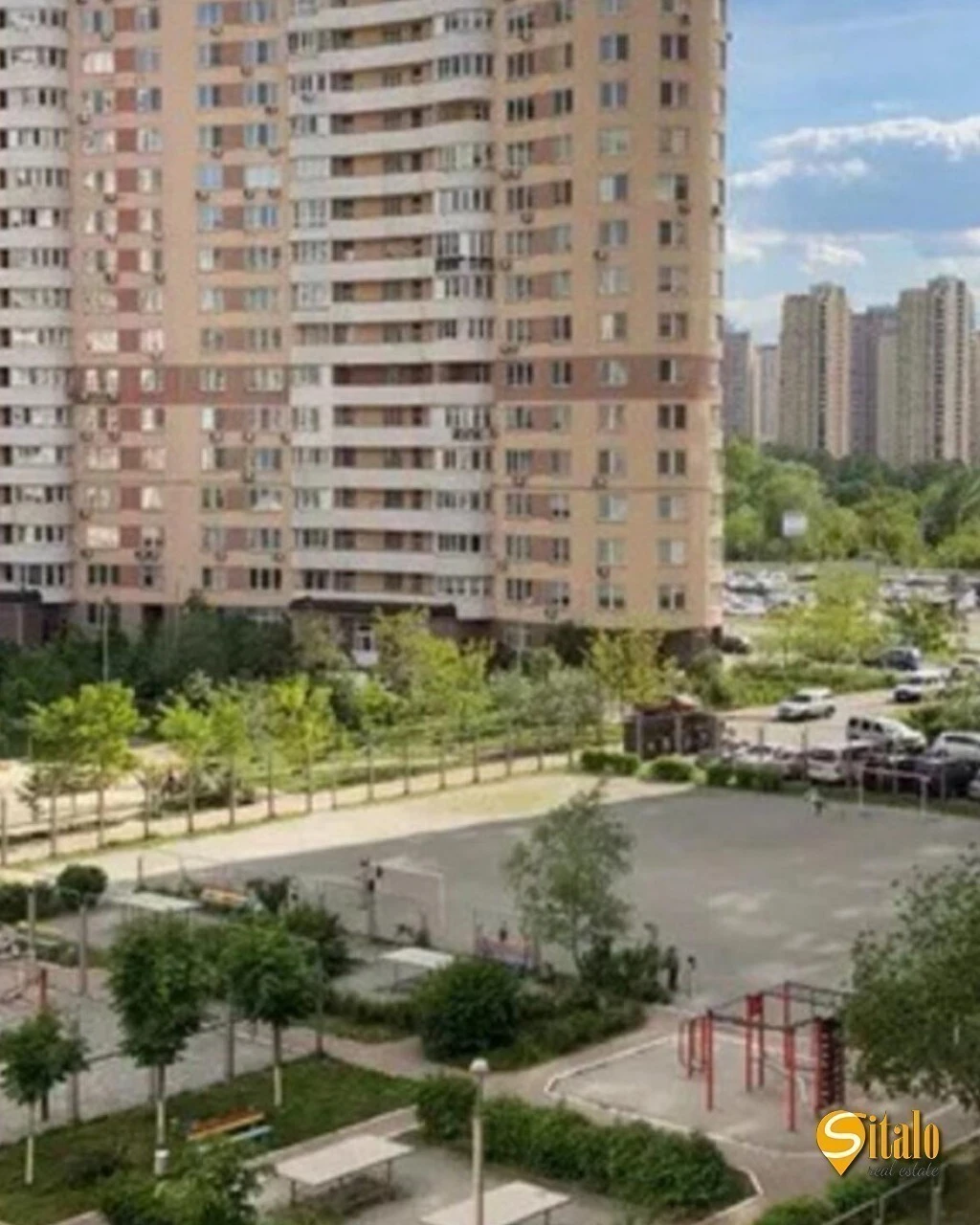 Продаж 3-кімнатної квартири 97 м², Олени Пчілки вул., 2Б