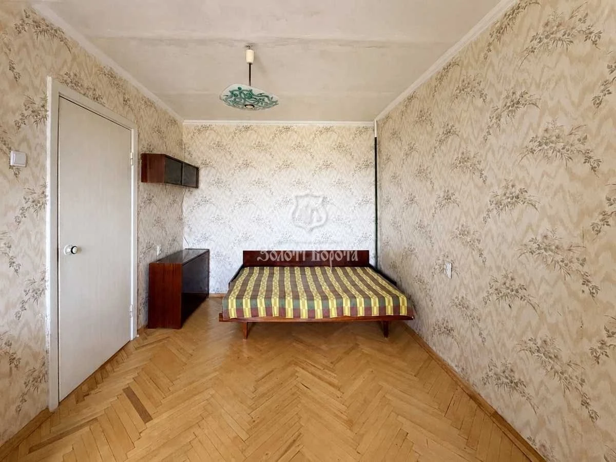 Продаж 1-кімнатної квартири 28.2 м², Космонавта Волкова вул.