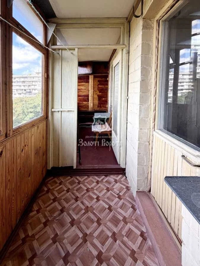 Продаж 1-кімнатної квартири 28.2 м², Космонавта Волкова вул.