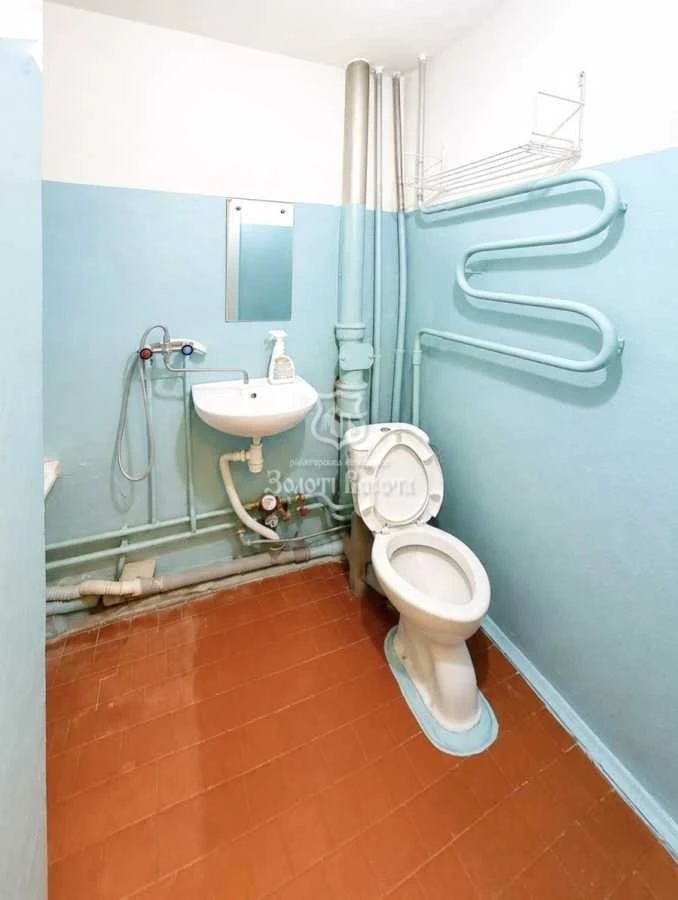 Продаж 1-кімнатної квартири 28.2 м², Космонавта Волкова вул.
