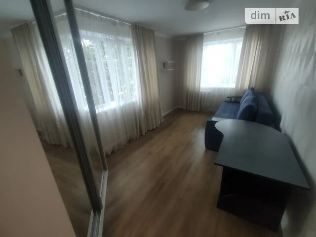 Довготривала оренда 1к квартири на вул. Зодчих 12, кв. 33 •