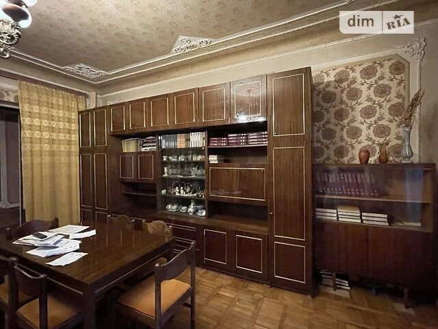Довготривала оренда 3к квартири на вул. Максима Кривоноса 5/