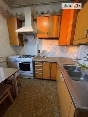 Довготривала оренда 3к квартири на вул. Максима Кривоноса 5/