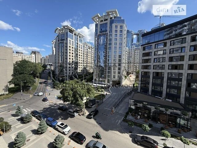 Довготривала оренда 1к квартири на вул. Академика Філатова 2