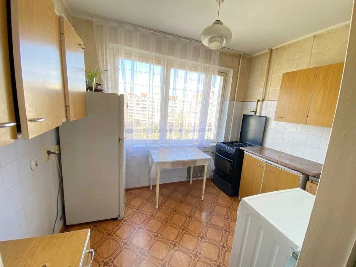 Продаж 3-кімнатної квартири 62.4 м², Романа Шухевича просп.,