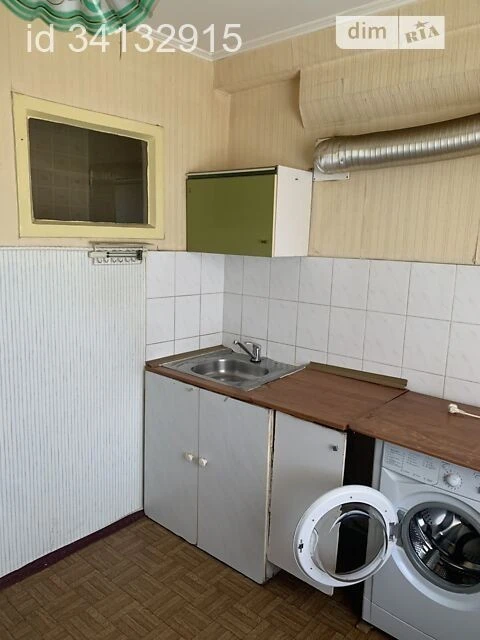 Довготривала оренда 1к квартири на вул. Василя Касіяна 10 •
