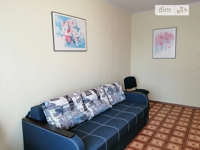 Довготривала оренда 1к квартири на вул. Милославська 41/15 •