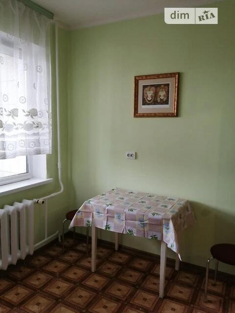 Довготривала оренда 1к квартири на вул. Милославська 41/15 •