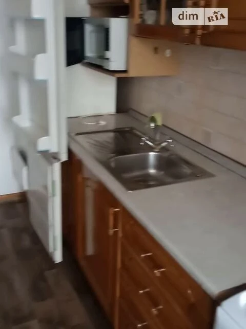 Довготривала оренда 3к квартири на вул. Старонаводницька 4Б