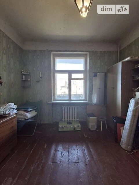 Продаж кімнати 25 кв. м на вул. Всеволода Петріва 10/8 • ID