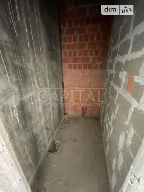 Sale of 3-room apartment 86 sq. m. on Vasylya Tyutyunnyka 28A street • I