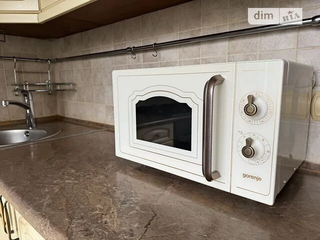 Довготривала оренда 1к квартири на вул. Бахмацька 18 • ID 33