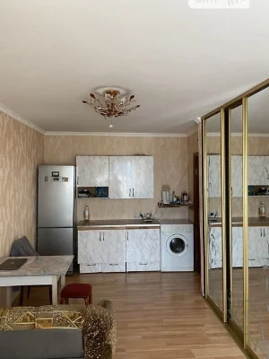 Продаж кімнати 29 кв. м на вул. Миропільська 15А • ID 348358