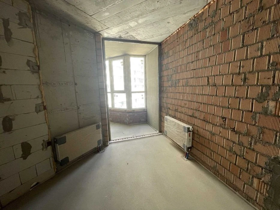 Продажа трехкомнатной квартиры 90.7 м² в Одессе, ЖК Модерн. Сек