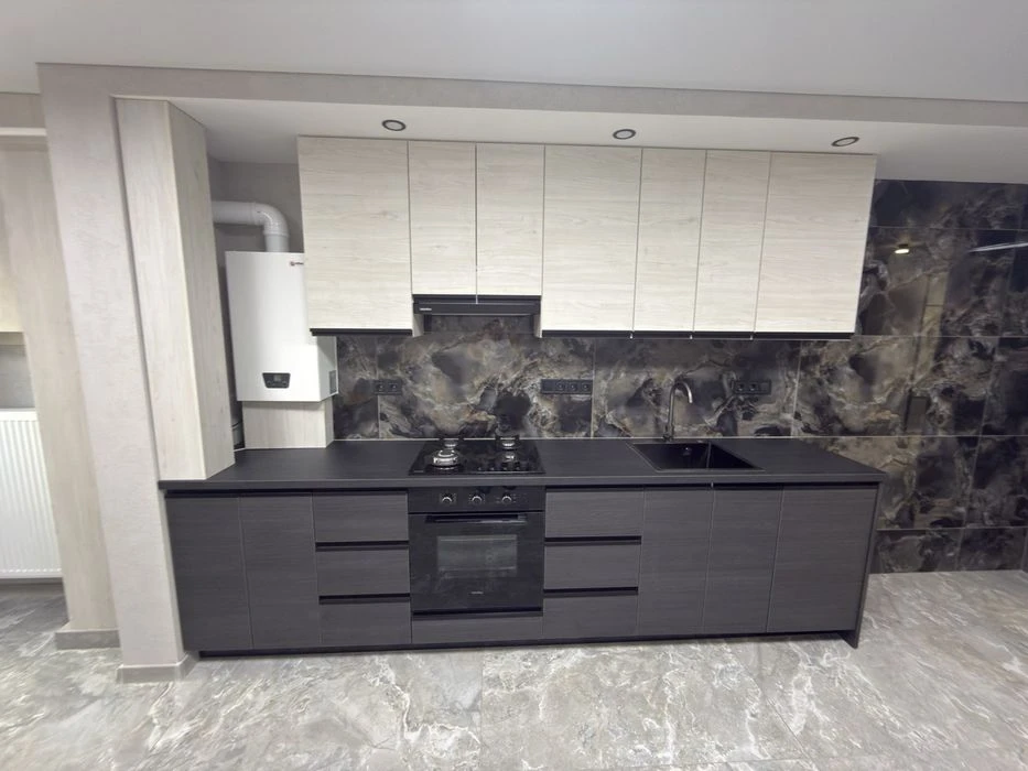 Продаж сучасної 2 кімнатної квартири .