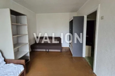 Продаж 1-кімнатної квартири 32.4 м², Горлівська вул., 38/40