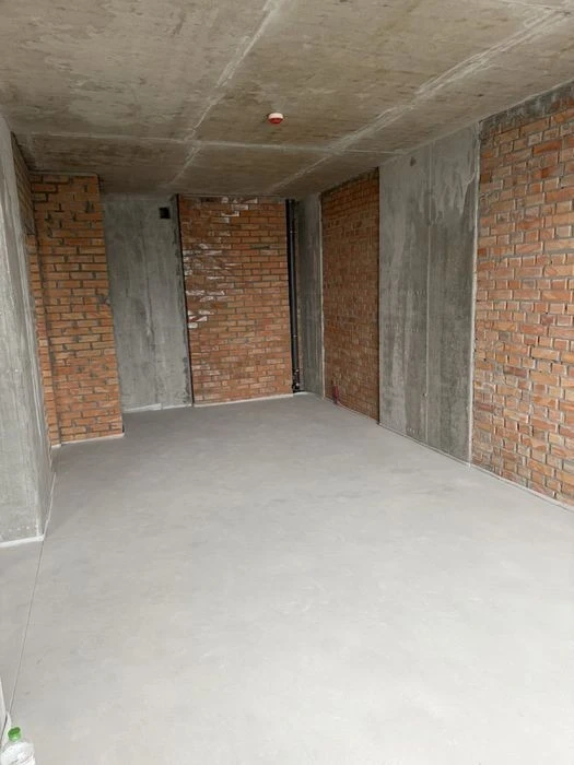 No commission and taxes! I am selling a luxurious 1-room apartment with