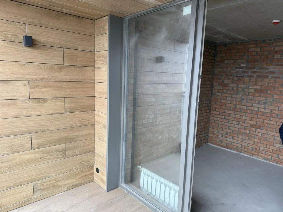 No commission and taxes! I am selling a luxurious 1-room apartment with